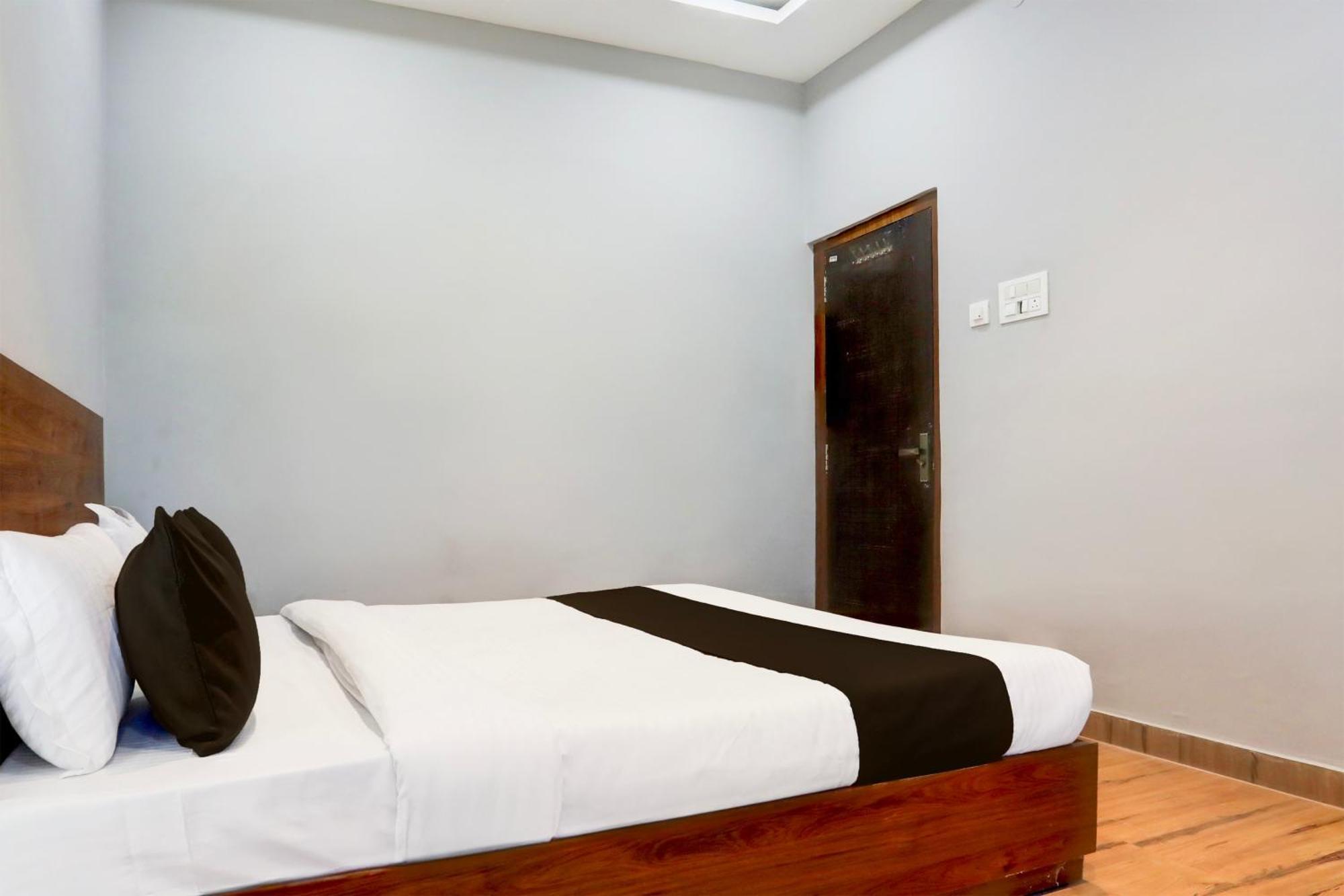Hotel O Currency Inn Rāipur Eksteriør billede